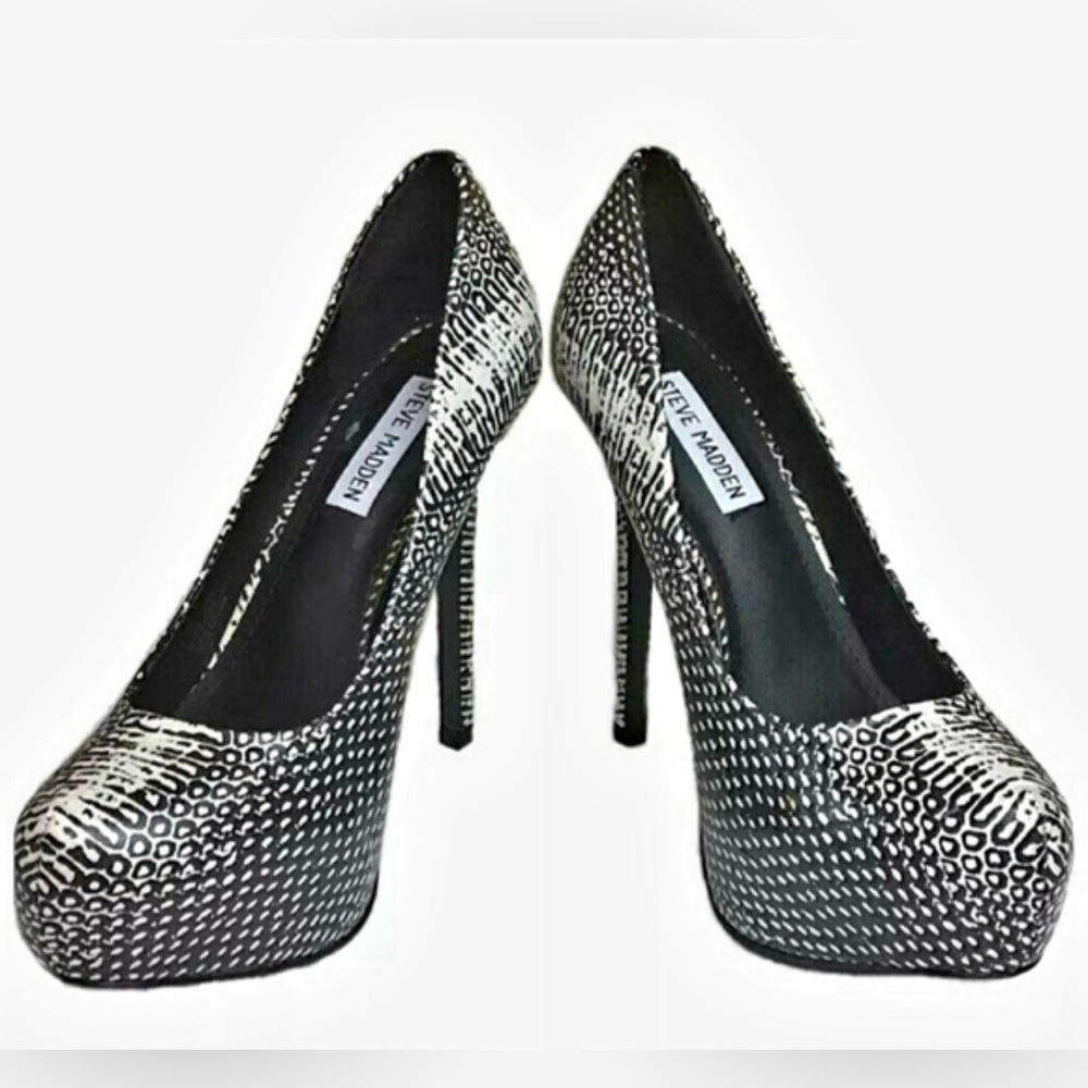 Steve Madden Monochrome Platform Heels